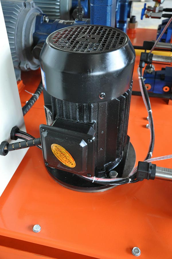 2.2KW超高壓機組，連接徑向RK泵，噪音低，升壓穩定